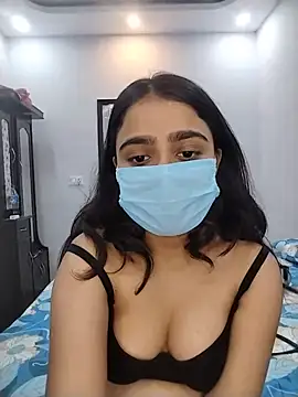 Snapshot of Ishaa_22 chatting on May 31, 2:24 pm Ishaa 22 online show from May 31, 2:24 pm