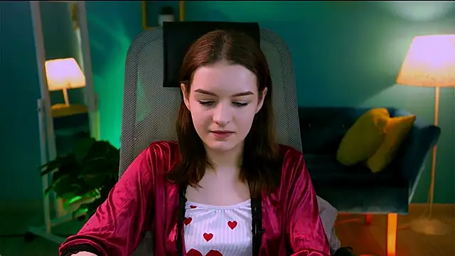 KellieBanshe online show from March 31, 4:13 am