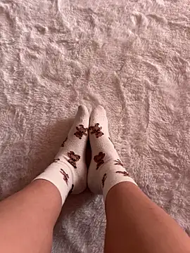 Snapshot of DiabolPink chatting on March 16, 11:03 am DiabolPink online show from March 16, 11:03 am