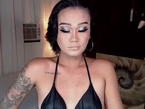 xXLustFullTransXx online show from March 11, 9:54 pm