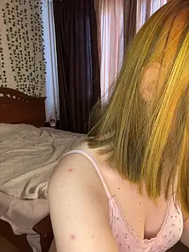 SweetsforLily online show from March 25, 10:21 am