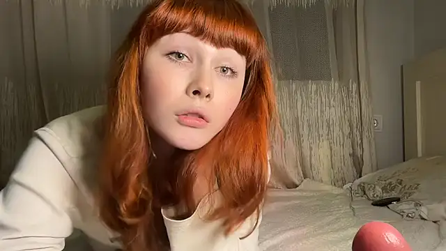 AlexaGudz online show from June 20, 6:33 pm