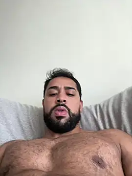 Snapshot of safado2727 chatting on March 2, 2:24 pm safado2727 online show from March 2, 2:24 pm