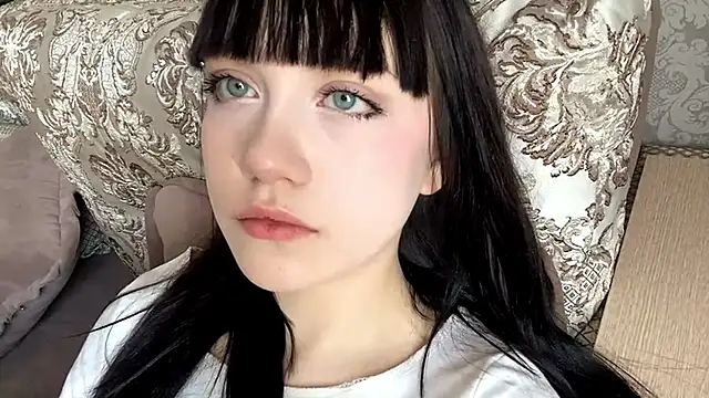 LoidaTrytten online show from March 13, 1:18 pm