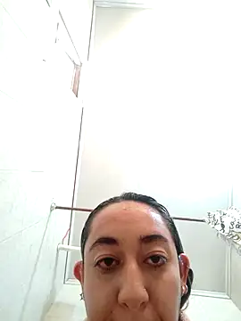 Im Luuu online show from May 22, 11:05 am