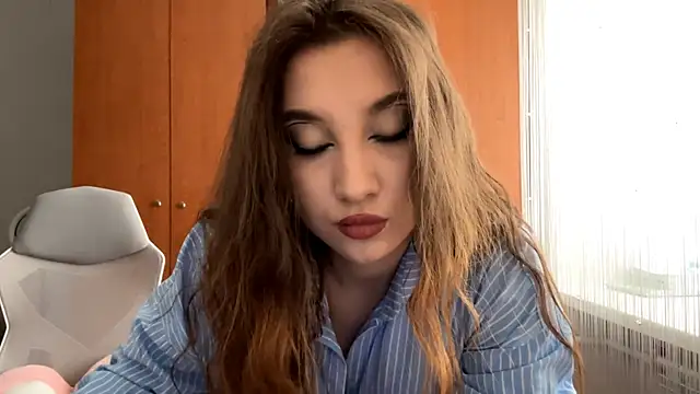 Snapshot of Flower_sunny chatting on March 15, 9:04 am Flower sunny online show from March 15, 9:04 am