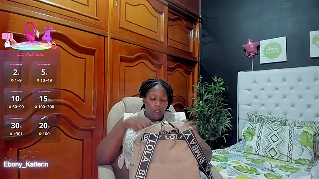 ebony katterin online show from April 16, 11:44 am