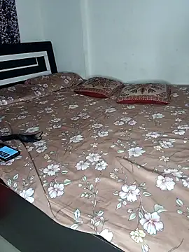 Snapshot of Karishma-2 chatting on March 2, 5:53 pm Karishma-2 online show from March 2, 5:53 pm