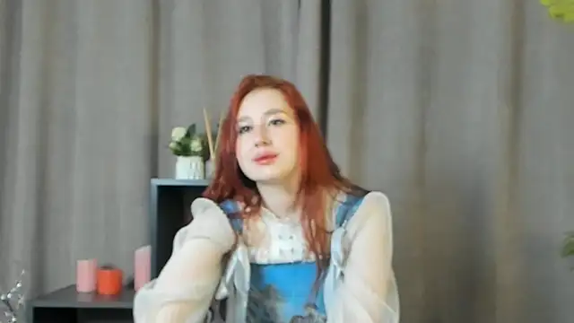 Snapshot of SerafinaPerque chatting on March 3, 2:12 pm SerafinaPerque online show from March 3, 2:12 pm