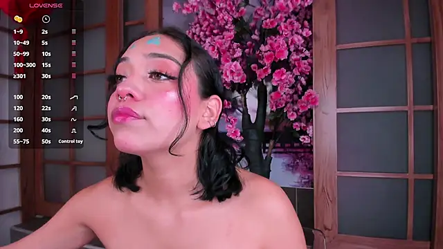 Snapshot of foxy_hannah chatting on March 19, 6:12 pm foxy hannah online show from March 19, 6:12 pm