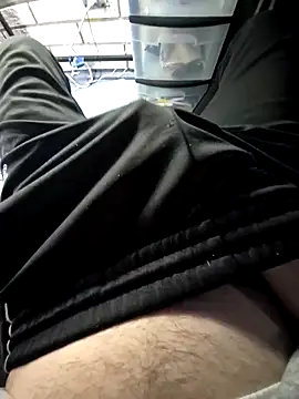 Snapshot of bostonbigdick36 chatting on March 4, 7:20 pm bostonbigdick36 online show from March 4, 7:20 pm