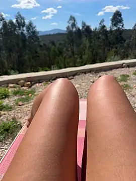 Tammy Tease online show from April 5, 11:40 am