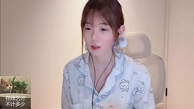 Ruuunn online show from May 20, 2:18 am