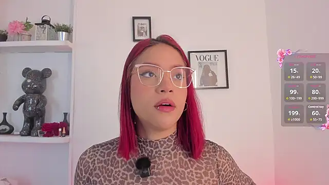 Snapshot of Im_Scarlett_ chatting on April 18, 7:07 pm Im Scarlett online show from April 18, 7:07 pm