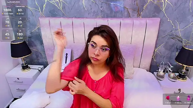 Mystic queen online show from March 24, 4:34 pm