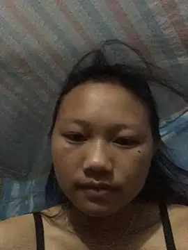 TieuVy99 online show from April 11, 2:32 pm