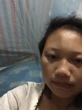 TieuVy99 online show from April 18, 2:21 pm