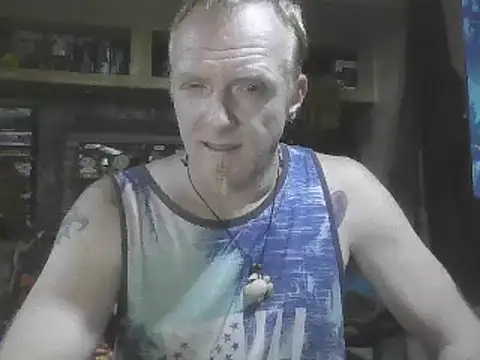 Snapshot of GingerTitan8 chatting on March 7, 3:25 am GingerTitan8 online show from March 7, 3:25 am