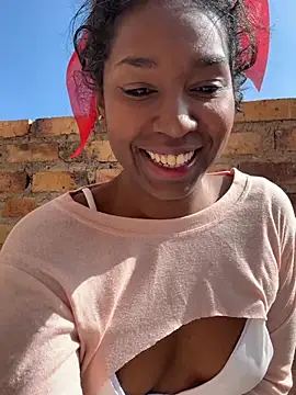 Snapshot of maryjane_ebony chatting on March 13, 2:01 pm maryjane ebony online show from March 13, 2:01 pm