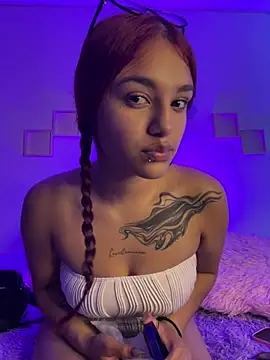 Snapshot of Daliila_11x chatting on June 17, 3:31 am Daliila 11x online show from June 17, 3:31 am