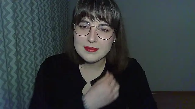 Snapshot of ClaraHard chatting on March 16, 5:50 pm ClaraHard online show from March 16, 5:50 pm