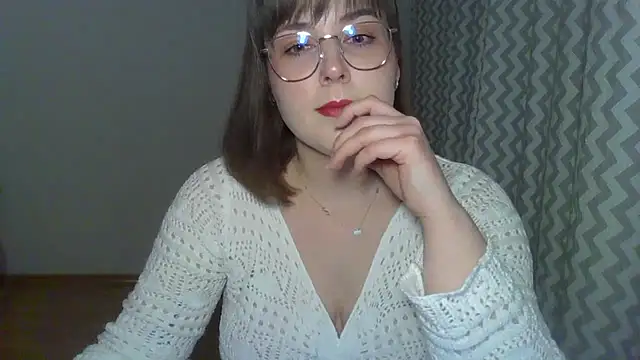 Snapshot of ClaraHard chatting on March 19, 5:39 pm ClaraHard online show from March 19, 5:39 pm