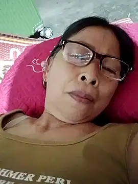 Sky-rain98 online show from May 17, 1:47 am