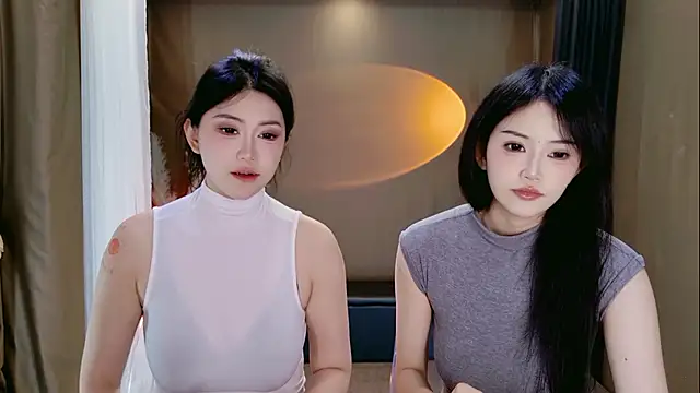 Banana-Milk69 online show from May 26, 1:23 am