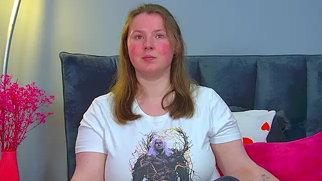 MelodyMoores online show from May 27, 6:43 am