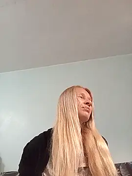 ViktoriaSexi1 online show from April 16, 8:53 pm