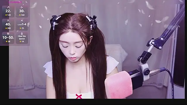 yoyokiss online show from March 18, 3:20 am