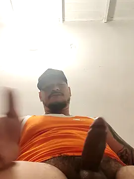 Snapshot of BadboyDirty1 chatting on March 13, 2:12 pm BadboyDirty1 online show from March 13, 2:12 pm