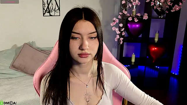Snapshot of Sugar_Kitten12 chatting on April 8, 3:06 am Sugar Kitten12 online show from April 8, 3:06 am