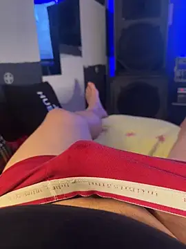 Snapshot of MatthewEmme2121 chatting on June 21, 12:30 pm MatthewEmme2121 online show from June 21, 12:30 pm