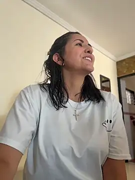 SamanthaWalker  online show from May 21, 2:13 pm