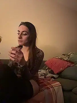 chiara-mario online show from May 17, 11:45 pm