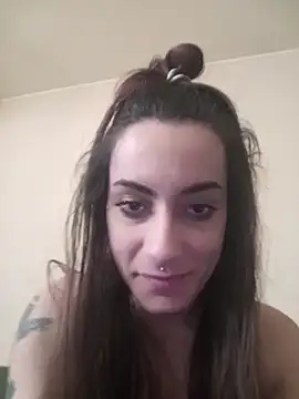 chiara-mario online show from May 23, 8:51 am