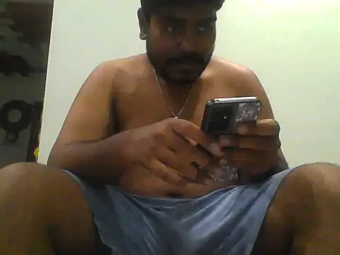 Snapshot of Foxboy65 chatting on April 6, 7:37 pm Foxboy65 online show from April 6, 7:37 pm
