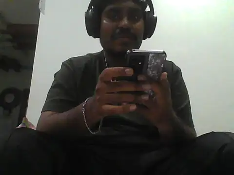 Snapshot of Foxboy65 chatting on April 9, 7:19 pm Foxboy65 online show from April 9, 7:19 pm