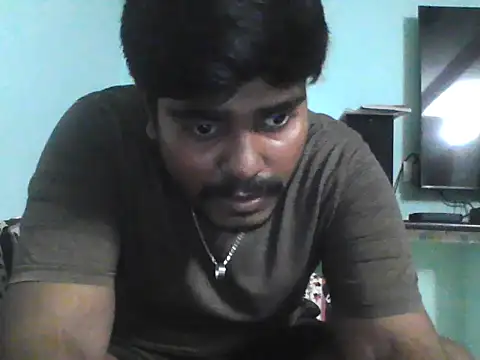 Snapshot of Foxboy65 chatting on May 2, 8:14 pm Foxboy65 online show from May 2, 8:14 pm