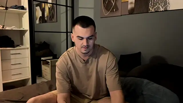 AlexRay22 online show from March 12, 8:37 pm