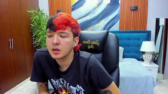 Santiago morgan online show from April 11, 10:58 pm