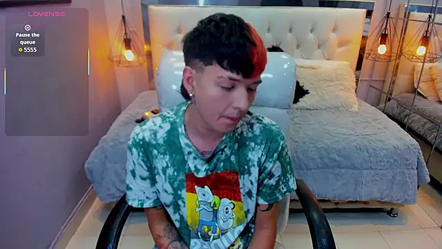 Santiago morgan online show from April 18, 10:43 pm