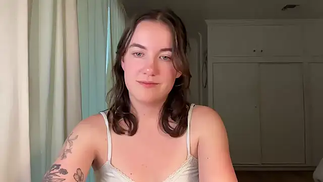 summerxo online show from May 11, 2:06 am