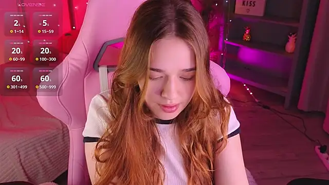 TiffanyVex online show from May 3, 12:44 pm