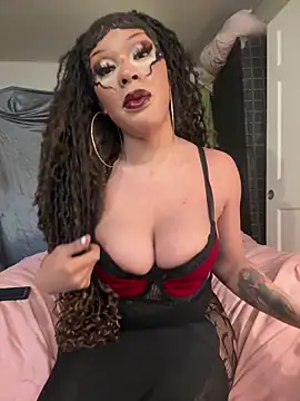 Snapshot of Riasvenenoo chatting on April 11, 4:00 pm Riasvenenoo online show from April 11, 4:00 pm