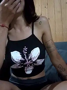 Tattixclusivee online show from March 13, 1:45 am