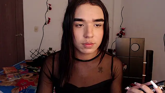 Candyy doll   online show from May 4, 5:03 am