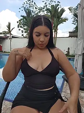 Snapshot of Pretty_Julieta chatting on March 29, 9:26 pm Pretty Julieta online show from March 29, 9:26 pm