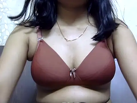 kAVYA 05 online show from March 14, 5:51 pm